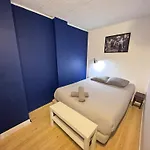 Apartment Flat For 7 *