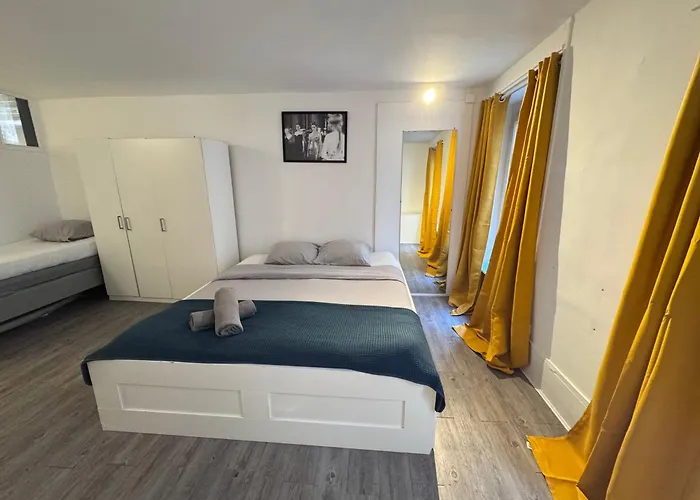 Flat For 7 Lägenhet *